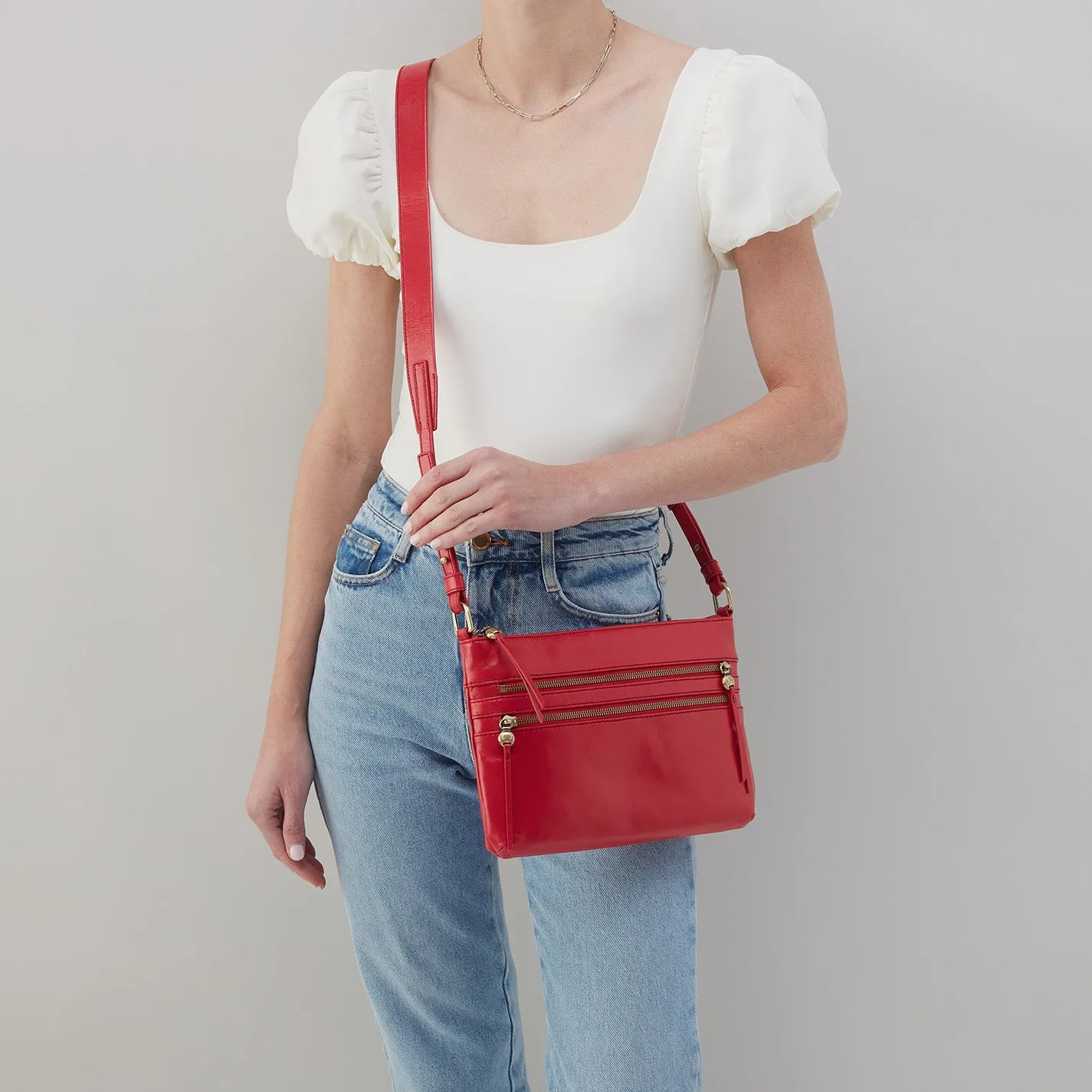 Billie Crossbody In Polished Leather - Hibiscus