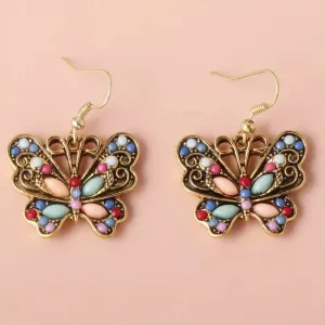 Boho-Chic Butterfly Earrings in Antique Gold Plating - Elegant, Comfortable & Versatile Fashion Accessory