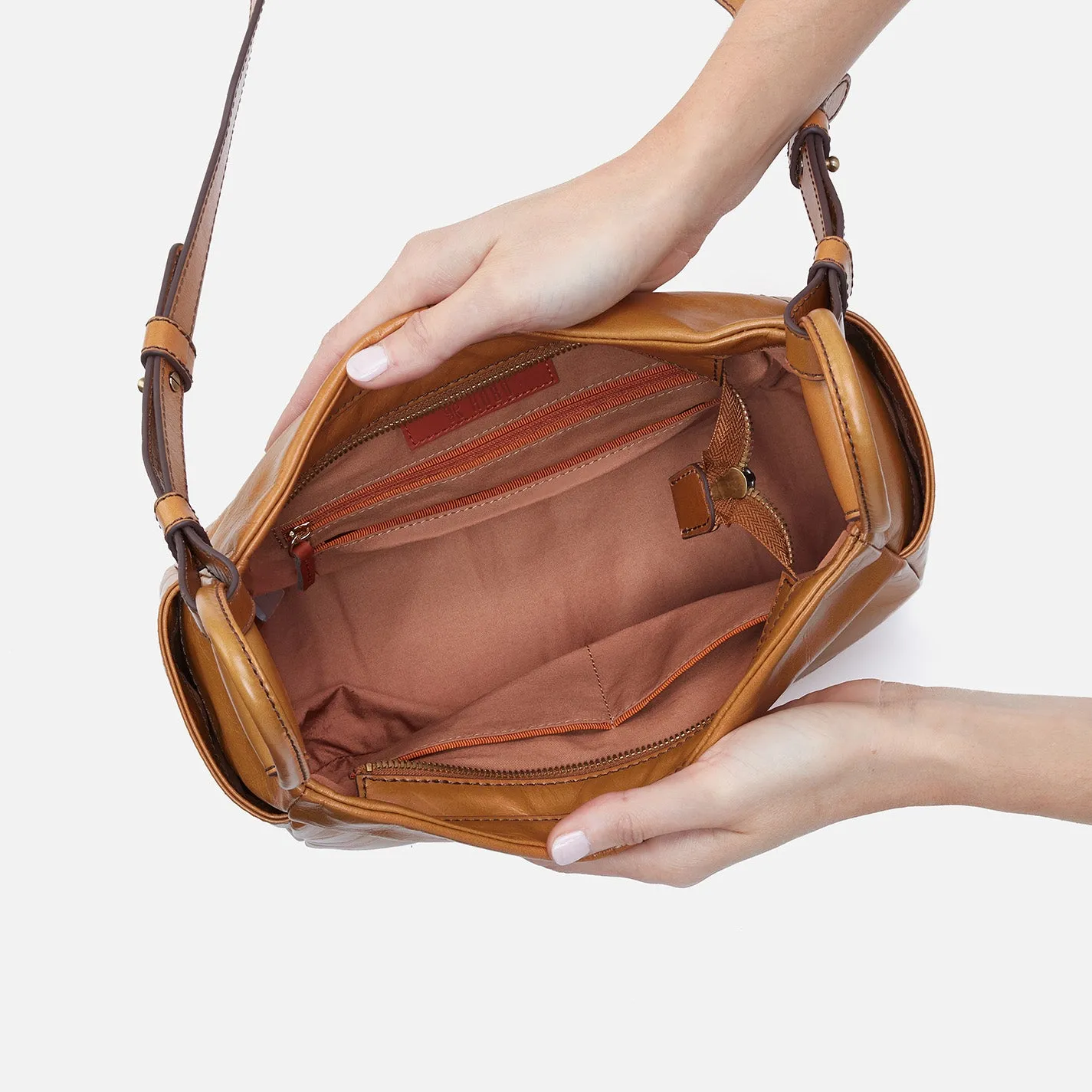 Sheila Crossbody In Polished Leather - Natural