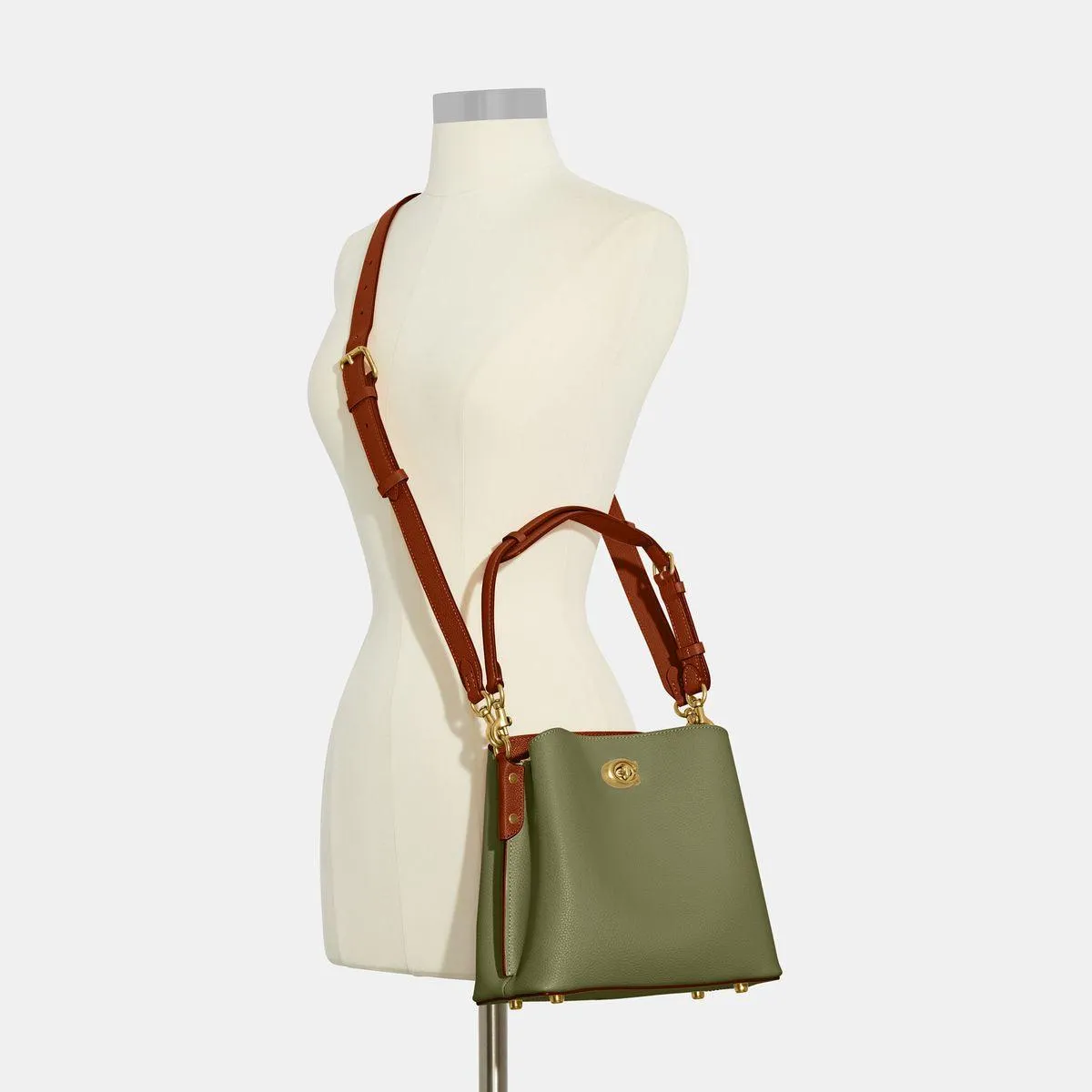 Willow Bucket Bag In Colorblock With Signature Canvas Interior